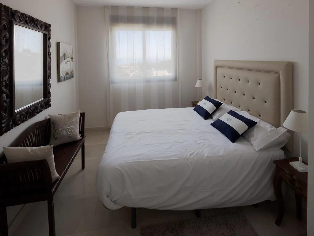 Birdie Club Apartment Alcaidesa 0*,  Spain